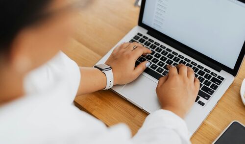 Immagine dell'evento Esami agenti immobiliare: sessione straordinaria online